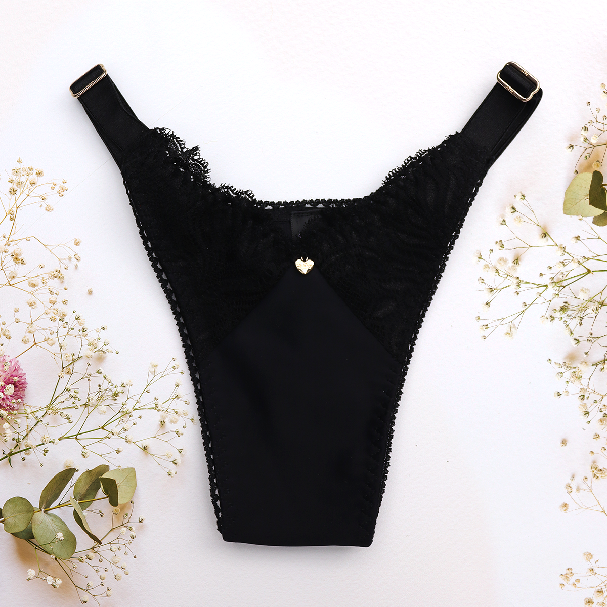 BELLA Tanga Trucadora para mujeres Trans Black Beauty - Translenceria by Le Sexy